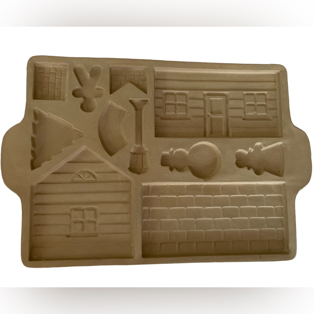 Vintage 1994 Sassafras Superstone Gingerbread House Baking Mold, EUC, USA-made.